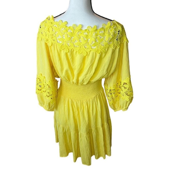 Gianni Bini Yellow Floral Crotchet Strapless Mini Dress - Picture 3 of 9